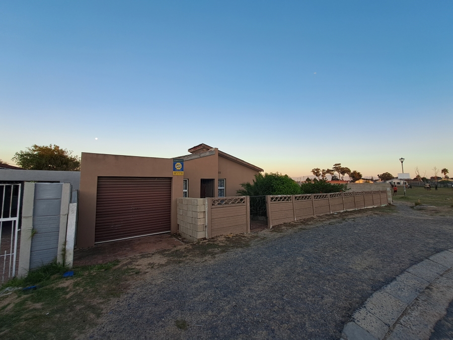 3 Bedroom Property for Sale in Forest Heights Western Cape